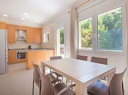 Th01 Villa en Salou 4 Dorm 4 ba os Barbacoa