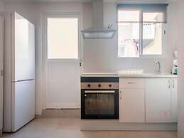 Th08 Apartamento Moderno con Patio Privado