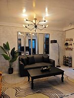 Luxhomme Guesthouse With Balcony