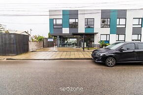 Modern Studio Just Minutes From the Beach Sid0209