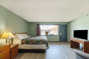 Capital O Parker Motel Clute Jackson Tx 332