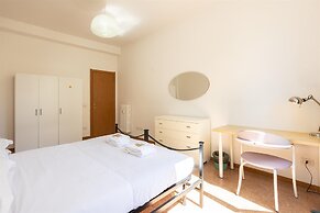 Jenner Apartment