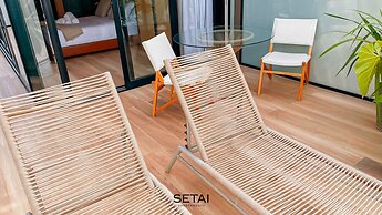 Edition - by Setai Apartaments