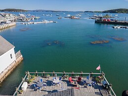 Inn on the Harbor