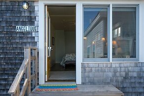 Inn on the Harbor