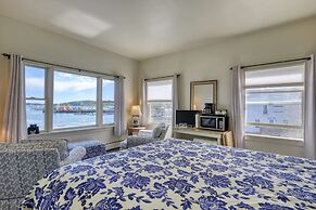Inn on the Harbor