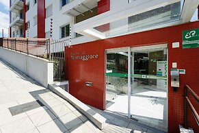 Apartment in the Center With Pool Rri103