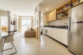 Apartment in the Center With Pool Rri103