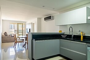 Charming apt w/ Balcony 150m From the Beach Abc0403