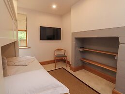 Welly Bob Cottage