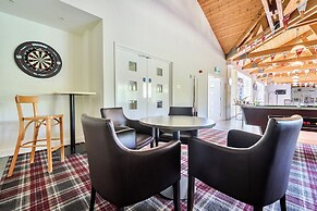 Jubilee Ground-floor Double Bedroom