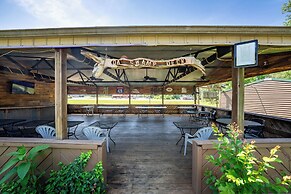 Fishtale Lodge