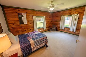 Fishtale Lodge