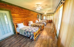 Fishtale Lodge