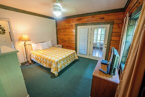 Fishtale Lodge