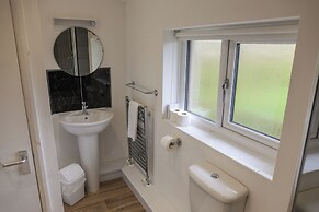 Jubilee Two Bedroom House Pet Free