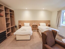 Jubilee First-floor Twin Bedroom