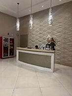 Marvinn's by LVH - 150 Newport Boulevard