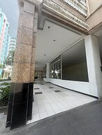 Marvinn's by LVH - 150 Newport Boulevard