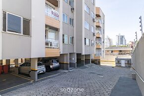 Cozy apt in Capoeiras Rmc203
