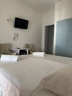 Avra Hotel