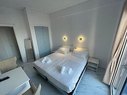 Avra Hotel