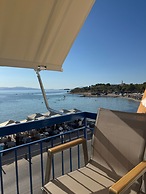 Avra Hotel