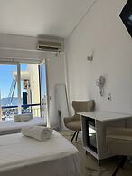 Avra Hotel