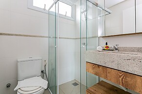 New Studio 4 min From Lagoa da Conceicao Ecm204