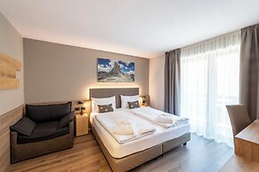 Chalet Aster