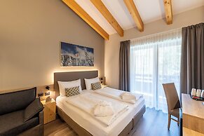 Chalet Aster