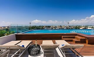 Marea 34 by The Collection