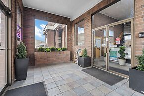 Evanston Inn Extended Stay