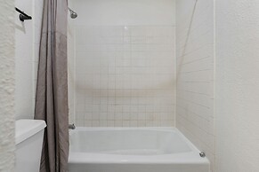 Evanston Inn Extended Stay