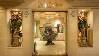 Westgate spa and resort