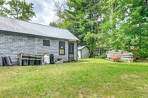 Glamping Getaway at Lake Carmi Cabin!