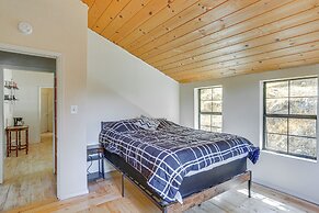 Updated Cabin in Lewiston Historical District!