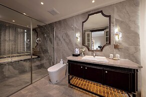 Heritage Ham Long Hotel & Spa