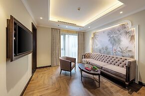 Heritage Ham Long Hotel & Spa