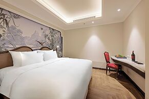 Heritage Ham Long Hotel & Spa