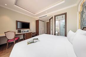 Heritage Ham Long Hotel & Spa