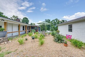 Mtn-view Cottage w/ Garden & Yard in Erwin!