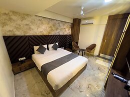 Hotel Ratna Paradise