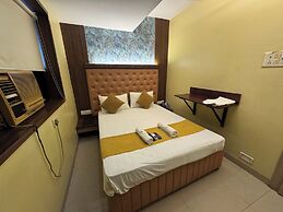 Hotel Ratna Paradise