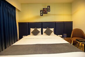 Hotel Ratna Paradise