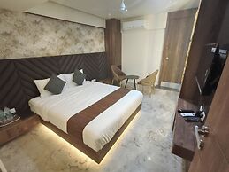 Hotel Ratna Paradise