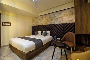 Hotel Ratna Paradise