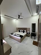 Hotel Shri Radha Sneh Mathura