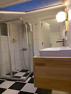 THE PENTHOUSE WİTH TERRACE