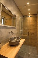 Modern 4-person Bungalow Near Beach